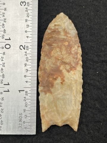 Folsom Indian Artifact Arrowhead: KEY WORDS: INDIAN ARTIFACT ARTIFACTS ARROWHEAD ARROWHEADS NATIVE AMERICAN MISSISSIPPIAN QUAPAW CADDO POTTERY COINS MORGAN DOLLAR PEACE DOLLAR SILVER COINS. All coins have been Sigma tested for authent