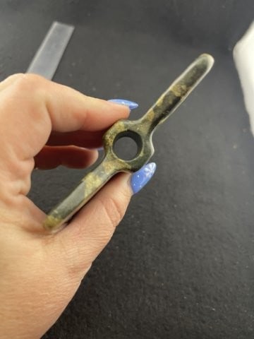 Bow-Tie Bannerstone Indian Artifact Arrowhead - 3