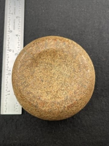 Discoidal Indian Artifact Arrowhead (1 of 5)