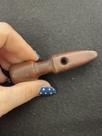 Red Stone Pipe Indian Artifact Arrowhead - 4