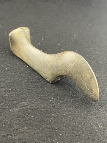 Birdstone Indian Artifact Arrowhead: KEY WORDS: INDIAN ARTIFACT ARTIFACTS ARROWHEAD ARROWHEADS NATIVE AMERICAN MISSISSIPPIAN QUAPAW CADDO POTTERY COINS MORGAN DOLLAR PEACE DOLLAR SILVER COINS. All coins have been Sigma tested for authent