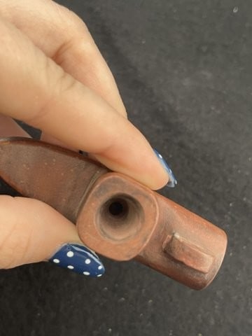 Red Stone Pipe Indian Artifact Arrowhead - 6