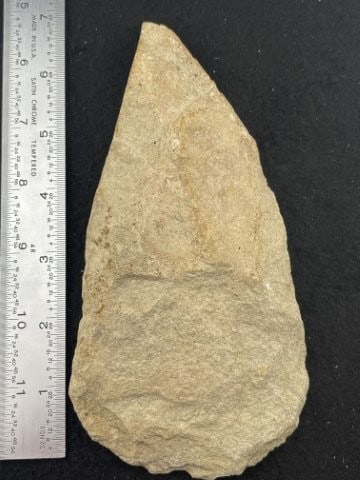 Chipped Blade Indian Artifact Arrowhead: KEY WORDS: INDIAN ARTIFACT ARTIFACTS ARROWHEAD ARROWHEADS NATIVE AMERICAN MISSISSIPPIAN QUAPAW CADDO POTTERY COINS MORGAN DOLLAR PEACE DOLLAR SILVER COINS. All coins have been Sigma tested for authent