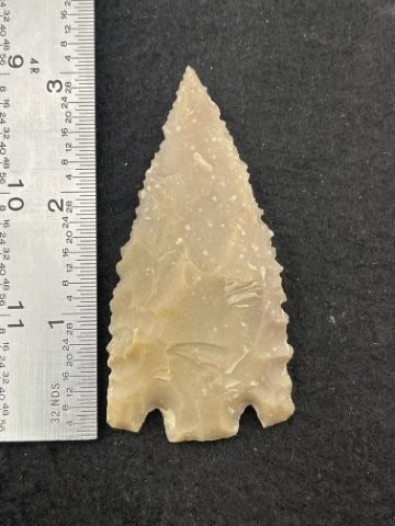 Base Knotched Knife with wicked serrations yello and gold chert from Gillespie County, Texas ex - (1 of 4)