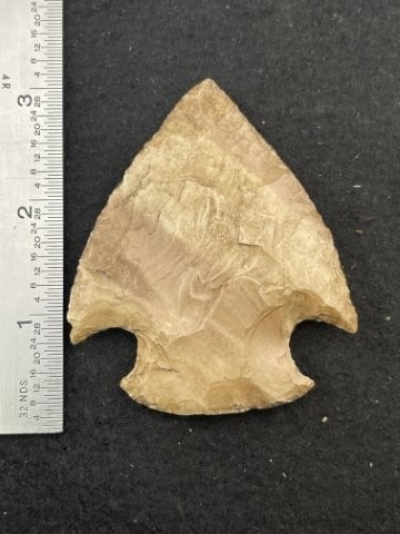 Hopewell Indian Artifact Arrowhead: KEY WORDS: INDIAN ARTIFACT ARTIFACTS ARROWHEAD ARROWHEADS NATIVE AMERICAN MISSISSIPPIAN QUAPAW CADDO POTTERY COINS MORGAN DOLLAR PEACE DOLLAR SILVER COINS. All coins have been Sigma tested for