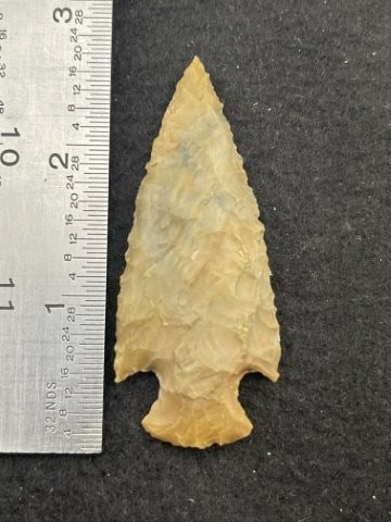Snyders Indian Artifact Arrowhead: KEY WORDS: INDIAN ARTIFACT ARTIFACTS ARROWHEAD ARROWHEADS NATIVE AMERICAN MISSISSIPPIAN QUAPAW CADDO POTTERY COINS MORGAN DOLLAR PEACE DOLLAR SILVER COINS. All coins have been Sigma tested for authent