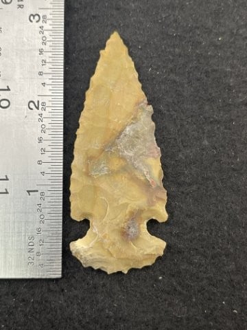 Dovetail Indian Artifact Arrowhead: KEY WORDS: INDIAN ARTIFACT ARTIFACTS ARROWHEAD ARROWHEADS NATIVE AMERICAN MISSISSIPPIAN QUAPAW CADDO POTTERY COINS MORGAN DOLLAR PEACE DOLLAR SILVER COINS. All coins have been Sigma tested for authent