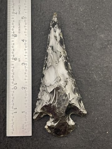 Obsidian Spear Head Indian Artifact Arrowhead: KEY WORDS: INDIAN ARTIFACT ARTIFACTS ARROWHEAD ARROWHEADS NATIVE AMERICAN MISSISSIPPIAN QUAPAW CADDO POTTERY COINS MORGAN DOLLAR PEACE DOLLAR SILVER COINS. All coins have been Sigma tested for authent