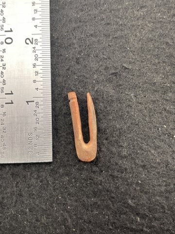 Bone Hook Indian Artifact Arrowhead: KEY WORDS: INDIAN ARTIFACT ARTIFACTS ARROWHEAD ARROWHEADS NATIVE AMERICAN MISSISSIPPIAN QUAPAW CADDO POTTERY COINS MORGAN DOLLAR PEACE DOLLAR SILVER COINS. All coins have been Sigma tested for authent