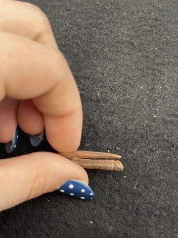 Bone Hook Indian Artifact Arrowhead - 3