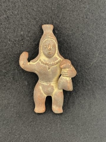 Pre-Columbian Pottery Human Effigy Indian Artifact Arrowhead: KEY WORDS: INDIAN ARTIFACT ARTIFACTS ARROWHEAD ARROWHEADS NATIVE AMERICAN MISSISSIPPIAN QUAPAW CADDO POTTERY COINS MORGAN DOLLAR PEACE DOLLAR SILVER COINS. All coins have been Sigma tested for