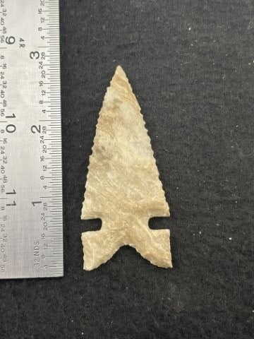 Cahokia Indian Artifact Arrowhead (1 of 3)