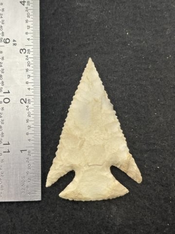 Marshall Indian Artifact Arrowhead: KEY WORDS: INDIAN ARTIFACT ARTIFACTS ARROWHEAD ARROWHEADS NATIVE AMERICAN MISSISSIPPIAN QUAPAW CADDO POTTERY COINS MORGAN DOLLAR PEACE DOLLAR SILVER COINS. All coins have been Sigma tested for