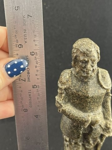 Oriental Statue broken & glued - 2