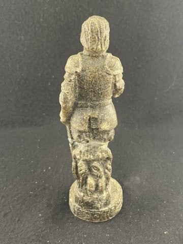 Oriental Statue broken & glued - 4