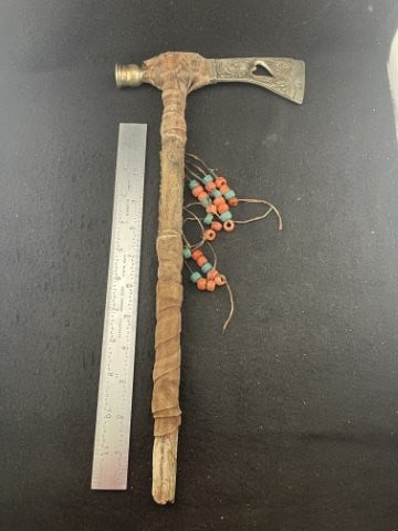 Tomahawk Trade Pipe with Beaded Handle Indian Artifact Arrowhead (1 of 9)