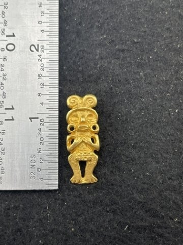 Tumbaga Tairona Gold Figurine UNKNOWN MATERIAL: KEY WORDS: INDIAN ARTIFACT ARTIFACTS ARROWHEAD ARROWHEADS NATIVE AMERICAN MISSISSIPPIAN QUAPAW CADDO POTTERY COINS MORGAN DOLLAR PEACE DOLLAR SILVER COINS. All coins have been Sigma tested for