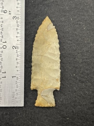 Benton Indian Artifact Arrowhead (1 of 3)