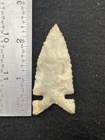 Cahokia Indian Artifact Arrowhead (1 of 3)