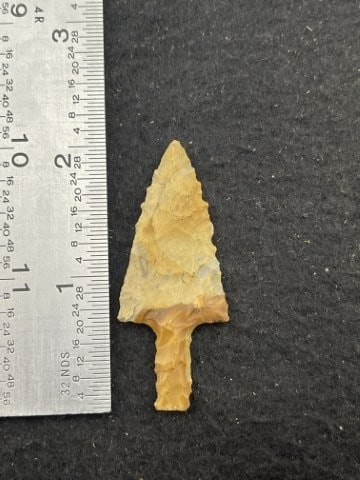 Arrow Point Indian Artifact Arrowhead (1 of 3)