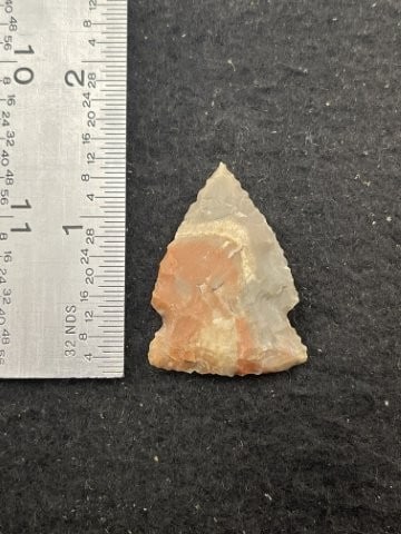 Arrow Point Indian Artifact Arrowhead (1 of 3)