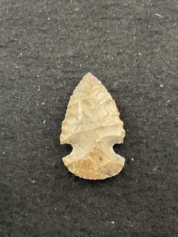Dovetail Indian Artifact Arrowhead - 2