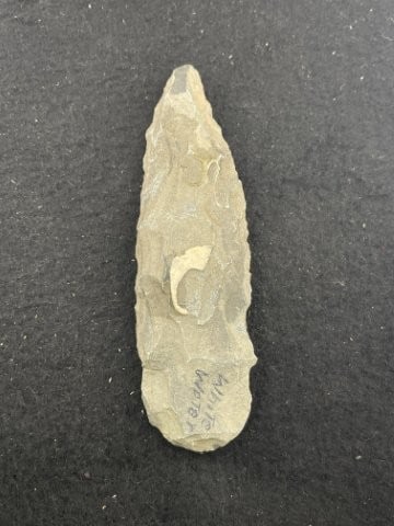 Arrow Point Indian Artifact Arrowhead - 2