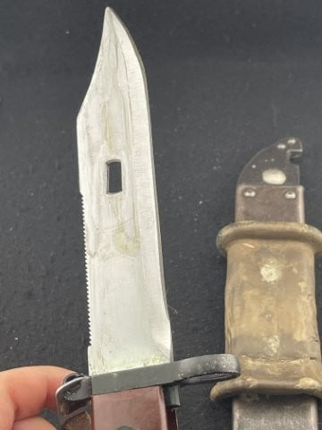 Large Bowie Knife - 12