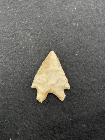 Arrow Point Indian Artifact Arrowhead - 2