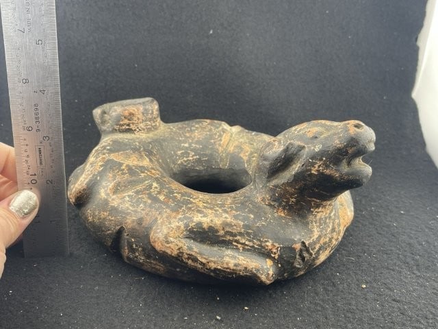 Pre-Columbian Pottery Vessel (1 of 7)