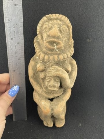 Pre-Columbian Pottery Vessel (1 of 7)