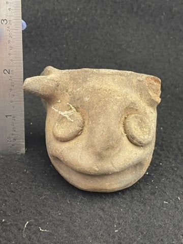 Pre-Columbian Pottery Vessel (1 of 6)