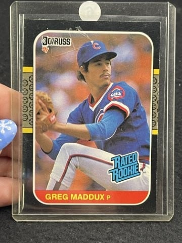 1987 Donruss Greg Maddux Baseball Card (1 of 2)