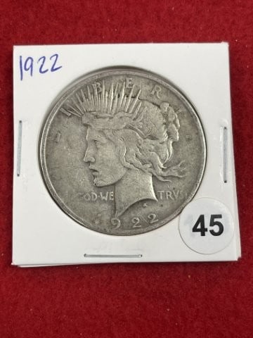 1922 Peace Silver Dollar Coin: KEY WORDS: INDIAN ARTIFACT ARTIFACTS ARROWHEAD ARROWHEADS NATIVE AMERICAN MISSISSIPPIAN QUAPAW CADDO POTTERY COINS MORGAN DOLLAR PEACE DOLLAR SILVER COINS. All coins have been Sigma tested for authent