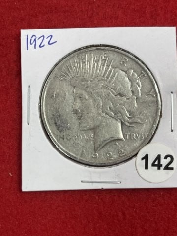 1922 Peace Silver Dollar Coin (1 of 2)