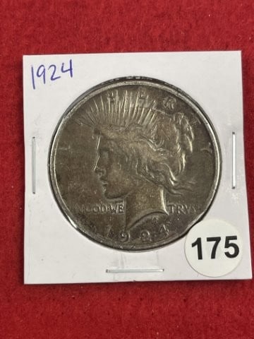 1924 Peace Silver Dollar Coin (1 of 2)