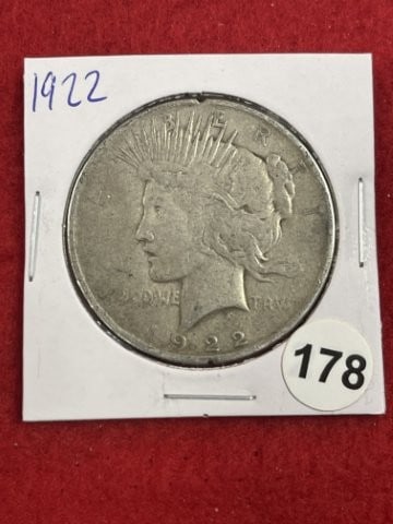 1922 Peace Silver Dollar Coin: KEY WORDS: INDIAN ARTIFACT ARTIFACTS ARROWHEAD ARROWHEADS NATIVE AMERICAN MISSISSIPPIAN QUAPAW CADDO POTTERY COINS MORGAN DOLLAR PEACE DOLLAR SILVER COINS. All coins have been Sigma tested for authent