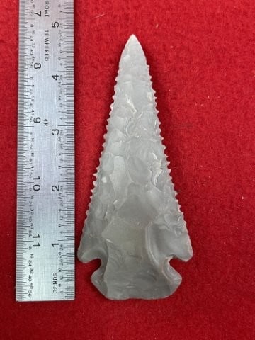 Dovetail Indian Artifact Arrowhead: KEY WORDS: INDIAN ARTIFACT ARTIFACTS ARROWHEAD ARROWHEADS NATIVE AMERICAN MISSISSIPPIAN QUAPAW CADDO POTTERY COINS MORGAN DOLLAR PEACE DOLLAR SILVER COINS. All coins have been Sigma tested for authent