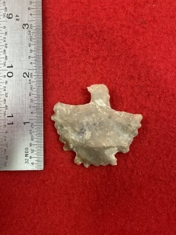 Bird Effigy Indian Artifact Arrowhead: KEY WORDS: INDIAN ARTIFACT ARTIFACTS ARROWHEAD ARROWHEADS NATIVE AMERICAN MISSISSIPPIAN QUAPAW CADDO POTTERY COINS MORGAN DOLLAR PEACE DOLLAR SILVER COINS. All coins have been Sigma tested for