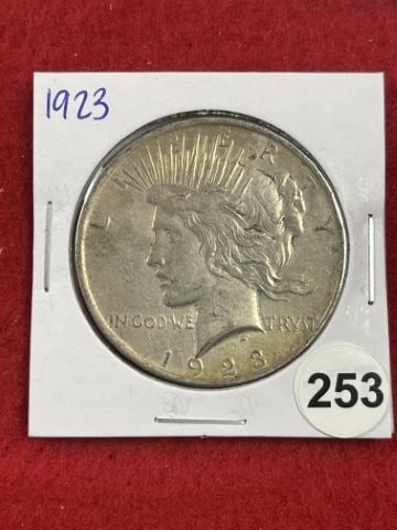 1923 Peace Silver Dollar Coin: KEY WORDS: INDIAN ARTIFACT ARTIFACTS ARROWHEAD ARROWHEADS NATIVE AMERICAN MISSISSIPPIAN QUAPAW CADDO POTTERY COINS MORGAN DOLLAR PEACE DOLLAR SILVER COINS. All coins have been Sigma tested for authent