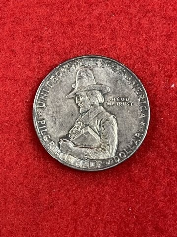 1920 Pilgrim Tercentenary Half Dollar Coin: KEY WORDS: INDIAN ARTIFACT ARTIFACTS ARROWHEAD ARROWHEADS NATIVE AMERICAN MISSISSIPPIAN QUAPAW CADDO POTTERY COINS MORGAN DOLLAR PEACE DOLLAR SILVER COINS. All coins have been Sigma tested for authent