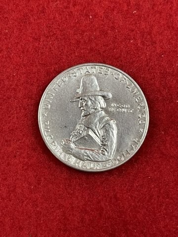 1920 Pilgrim Tercentenary Half Dollar Coin: KEY WORDS: INDIAN ARTIFACT ARTIFACTS ARROWHEAD ARROWHEADS NATIVE AMERICAN MISSISSIPPIAN QUAPAW CADDO POTTERY COINS MORGAN DOLLAR PEACE DOLLAR SILVER COINS. All coins have been Sigma tested for