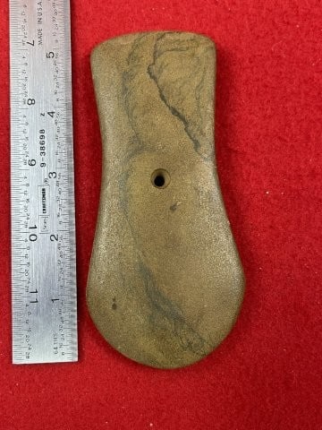 Pendant Indian Artifact Arrowhead: KEY WORDS: INDIAN ARTIFACT ARTIFACTS ARROWHEAD ARROWHEADS NATIVE AMERICAN MISSISSIPPIAN QUAPAW CADDO POTTERY COINS MORGAN DOLLAR PEACE DOLLAR SILVER COINS. All coins have been Sigma tested for