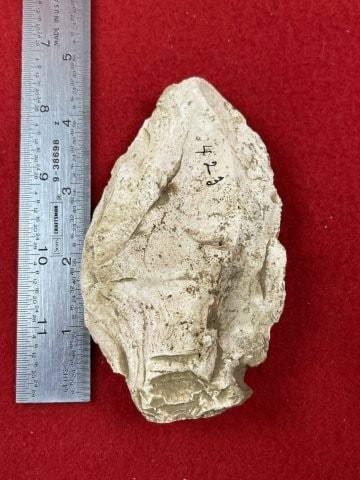 Chipped Blade Indian Artifact Arrowhead (1 of 3)