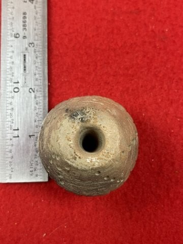 Pottery Bead Indian Artifact Arrowhead: KEY WORDS: INDIAN ARTIFACT ARTIFACTS ARROWHEAD ARROWHEADS NATIVE AMERICAN MISSISSIPPIAN QUAPAW CADDO POTTERY COINS MORGAN DOLLAR PEACE DOLLAR SILVER COINS. All coins have been Sigma tested for authent