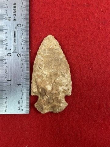 Dovetail Indian Artifact Arrowhead: KEY WORDS: INDIAN ARTIFACT ARTIFACTS ARROWHEAD ARROWHEADS NATIVE AMERICAN MISSISSIPPIAN QUAPAW CADDO POTTERY COINS MORGAN DOLLAR PEACE DOLLAR SILVER COINS. All coins have been Sigma tested for