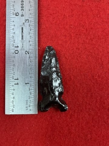 Obsidian Point Indian Artifact Arrowhead: KEY WORDS: INDIAN ARTIFACT ARTIFACTS ARROWHEAD ARROWHEADS NATIVE AMERICAN MISSISSIPPIAN QUAPAW CADDO POTTERY COINS MORGAN DOLLAR PEACE DOLLAR SILVER COINS. All coins have been Sigma tested for authent