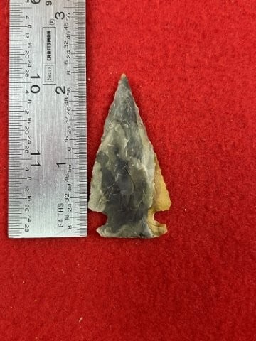 Arrow Point Indian Artifact Arrowhead: KEY WORDS: INDIAN ARTIFACT ARTIFACTS ARROWHEAD ARROWHEADS NATIVE AMERICAN MISSISSIPPIAN QUAPAW CADDO POTTERY COINS MORGAN DOLLAR PEACE DOLLAR SILVER COINS. All coins have been Sigma tested for authent