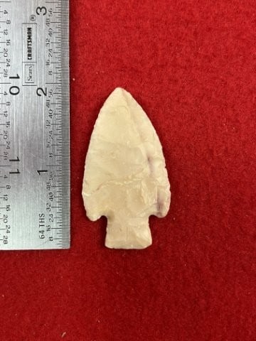 Arrow Point Indian Artifact Arrowhead (1 of 3)