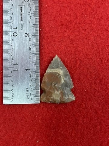 Arrow Point Indian Artifact Arrowhead: KEY WORDS: INDIAN ARTIFACT ARTIFACTS ARROWHEAD ARROWHEADS NATIVE AMERICAN MISSISSIPPIAN QUAPAW CADDO POTTERY COINS MORGAN DOLLAR PEACE DOLLAR SILVER COINS. All coins have been Sigma tested for